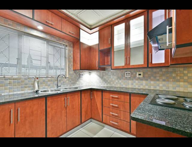 1 BEDROOM APARTMENT FOR SALE IN NEW REDRUTH